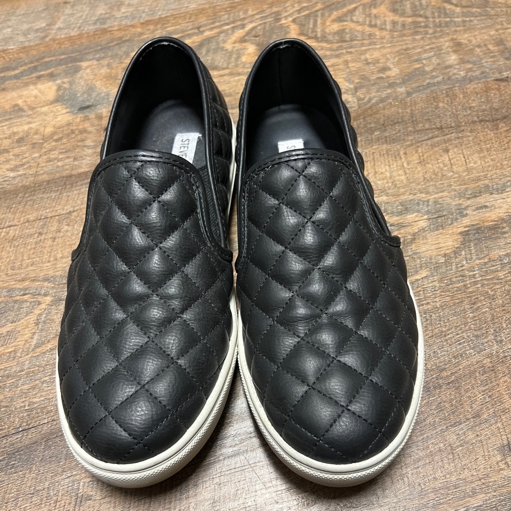 Steve Madden Slip On Quilted Shoes Black Gem
